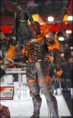 Metal Gear Solid V The Phantom Pain : Le dmon en flamme se dvoile davantage... en figurine !