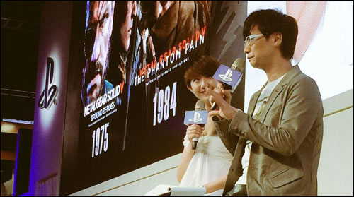 Hideo Kojima bien entour pour annoncer la traduction chinoise de MGSV